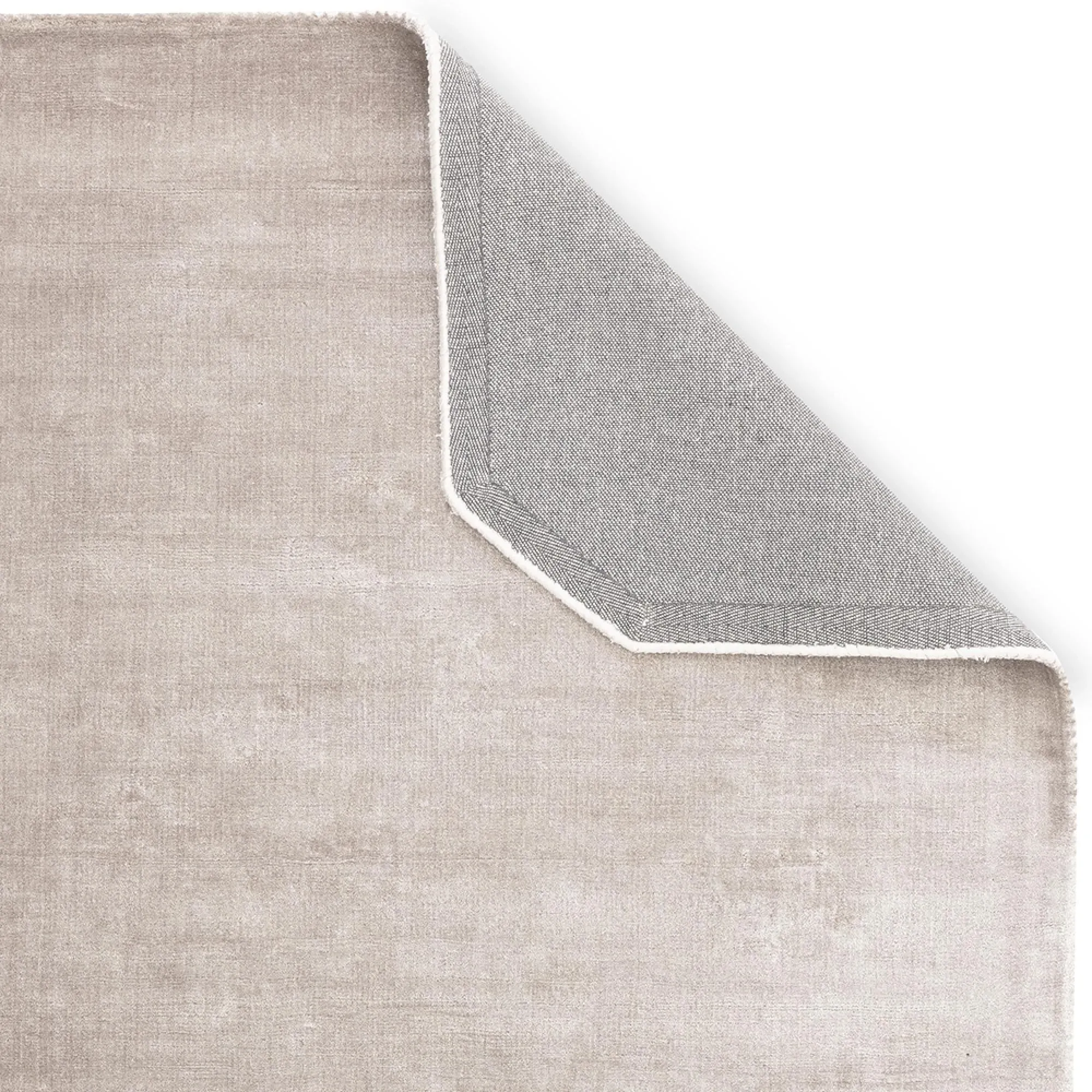 Gleam Plain Rug - Silver