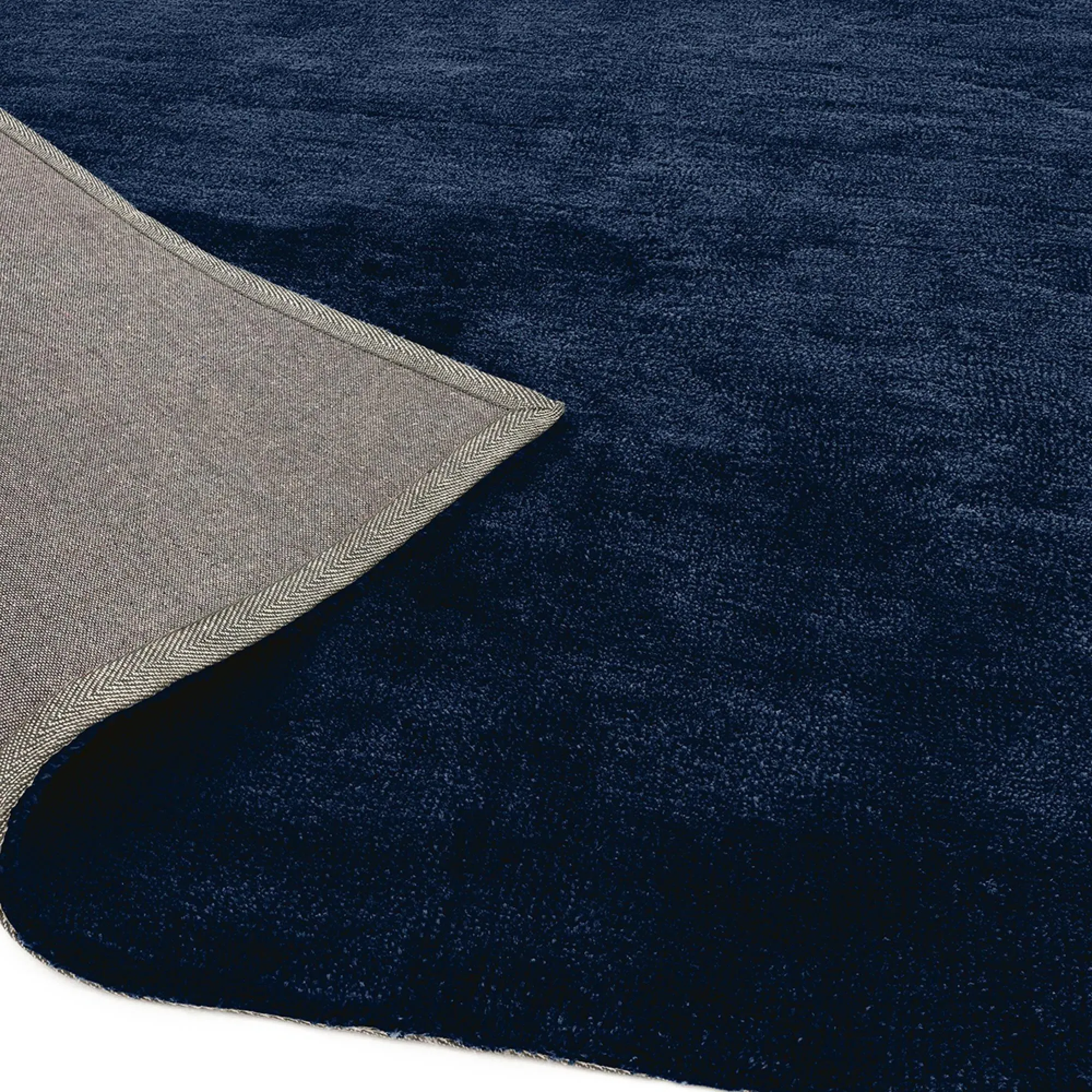 Milo Plain Rug - Navy