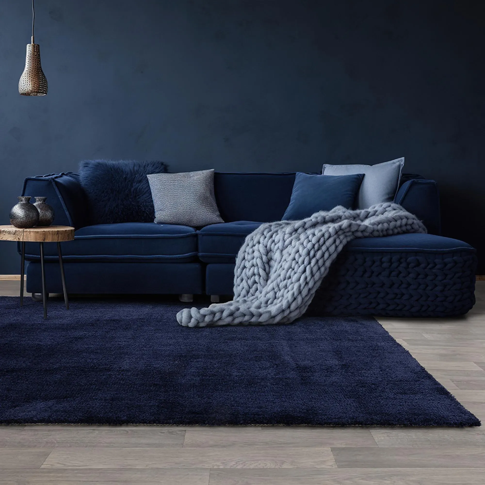Milo Plain Rug - Navy