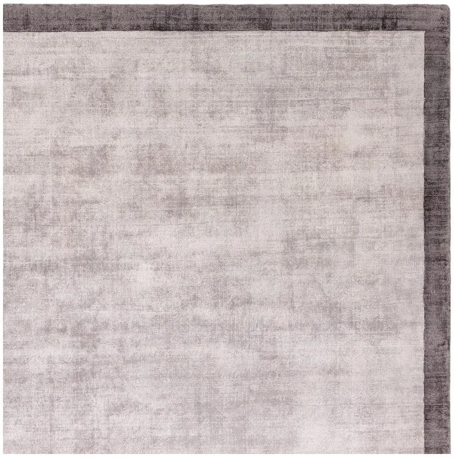Plain Blade Border Rug - Grey