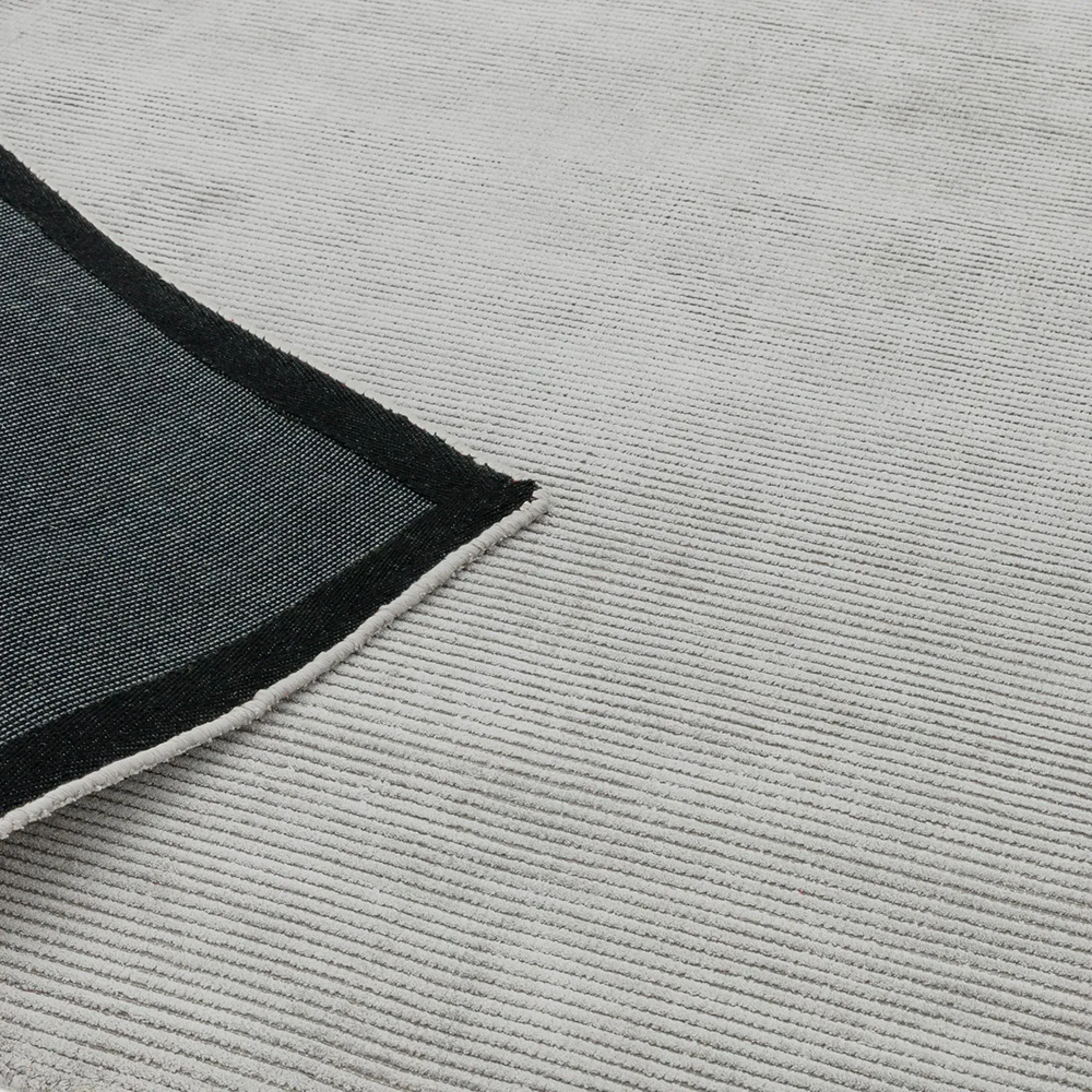 Plain Reko Rug - Silver