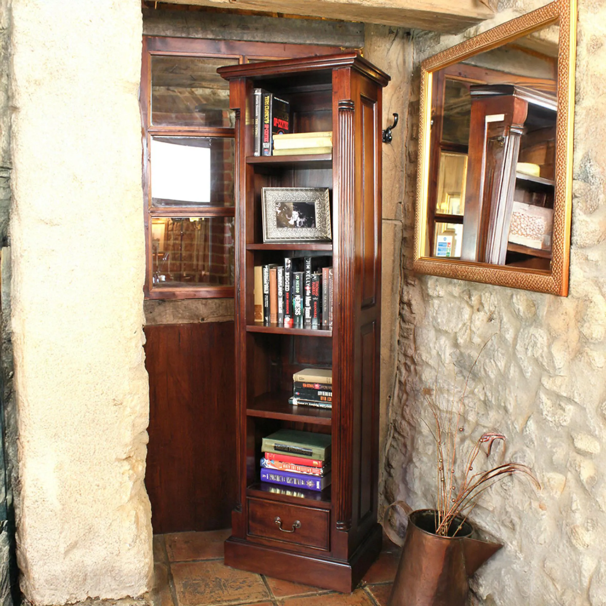 Luton Narrow Bookcase - Gloss Lacquer, Mahogany