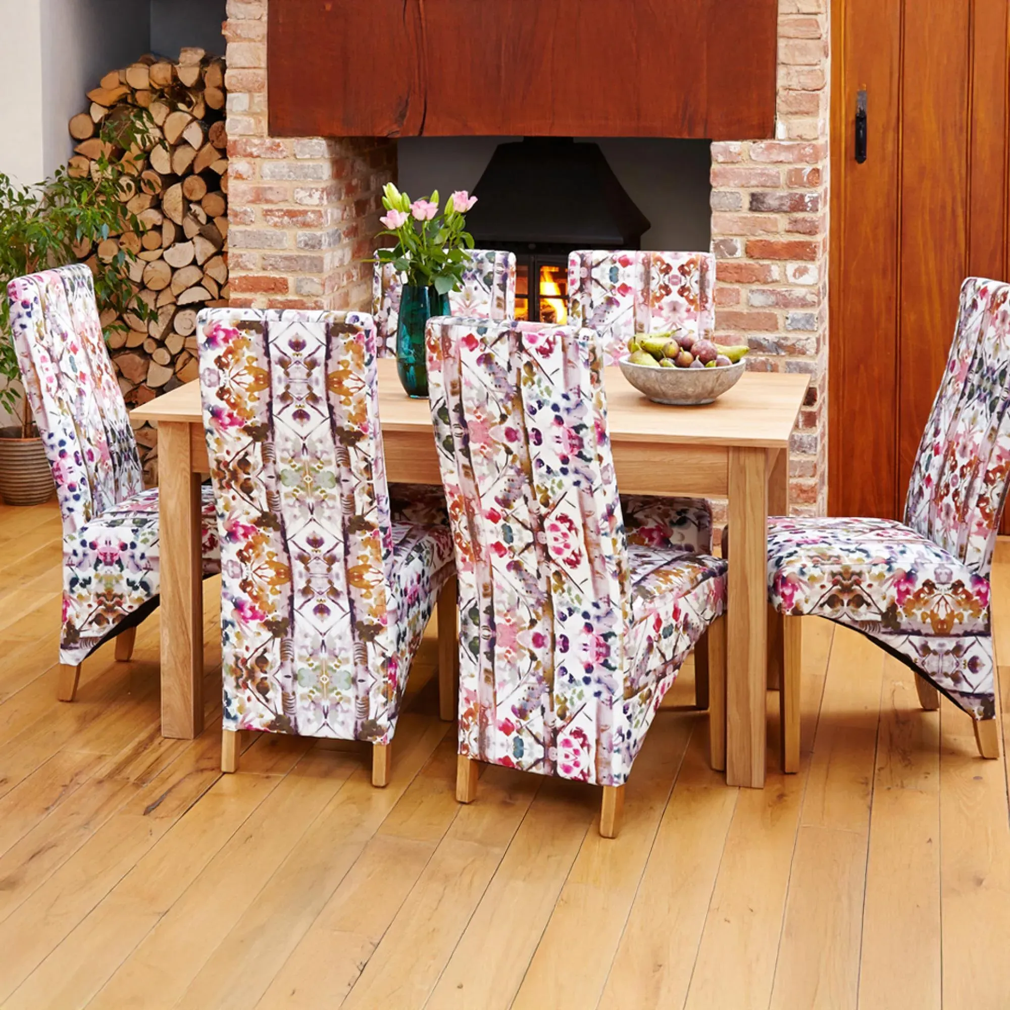 Martin Oak 6-Seater Dining Table