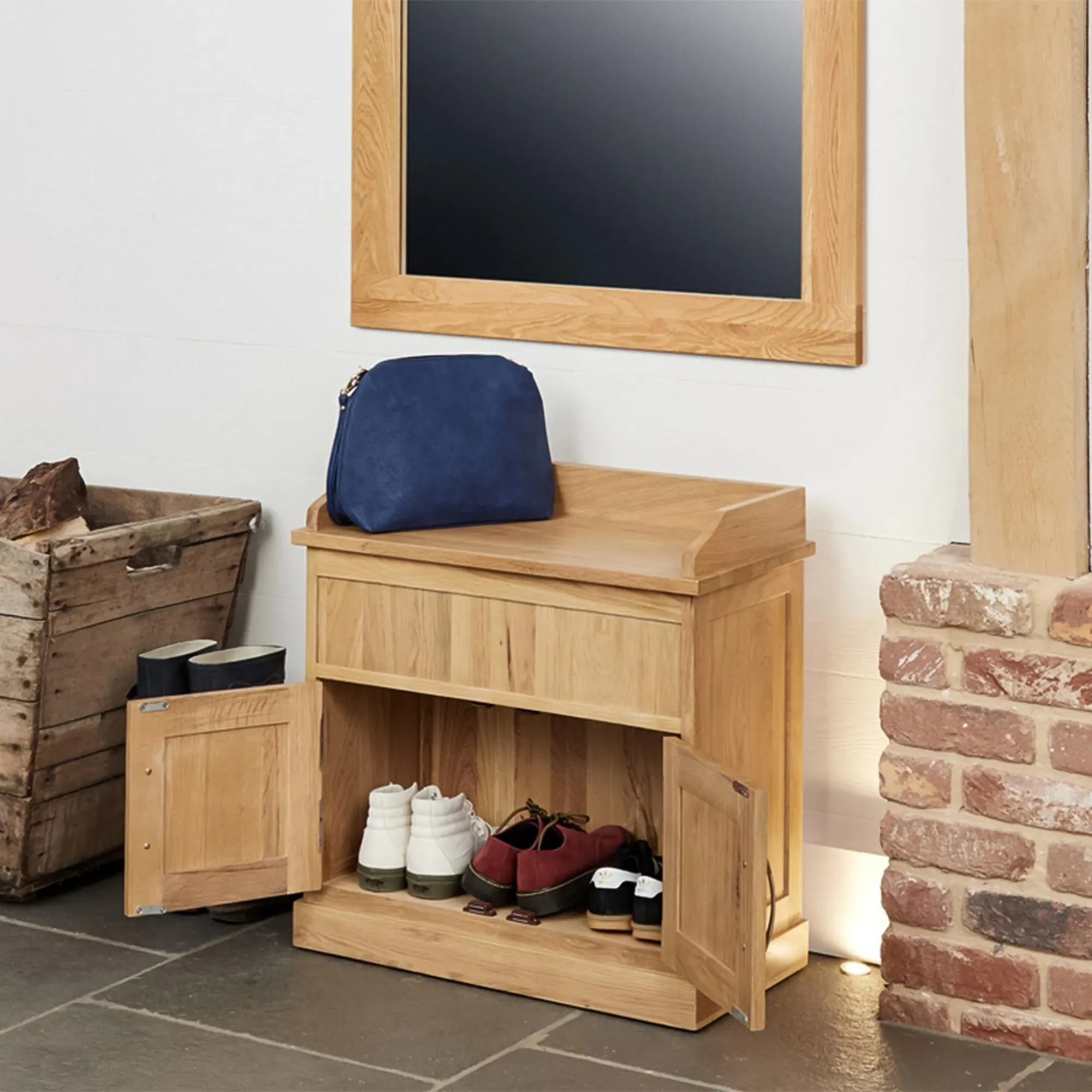 Martin Oak Shoe Bench - Satin Lacquer