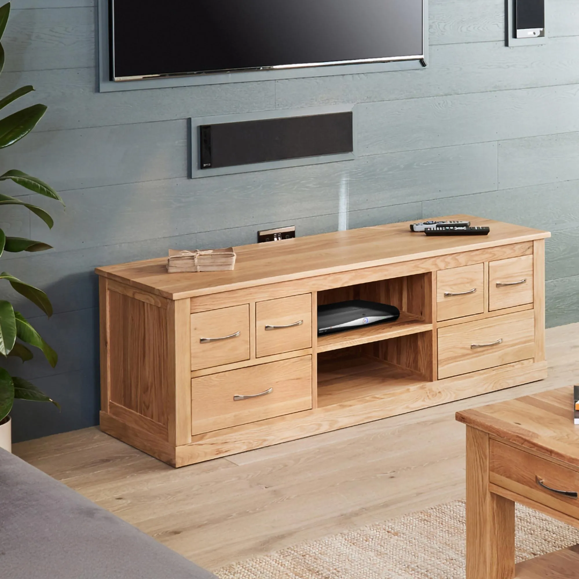 Martin Wide TV Cabinet - Oak