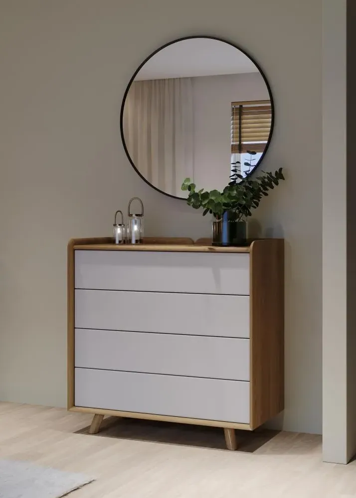 Liv Medium 4 Drawer Chest - White, Oak