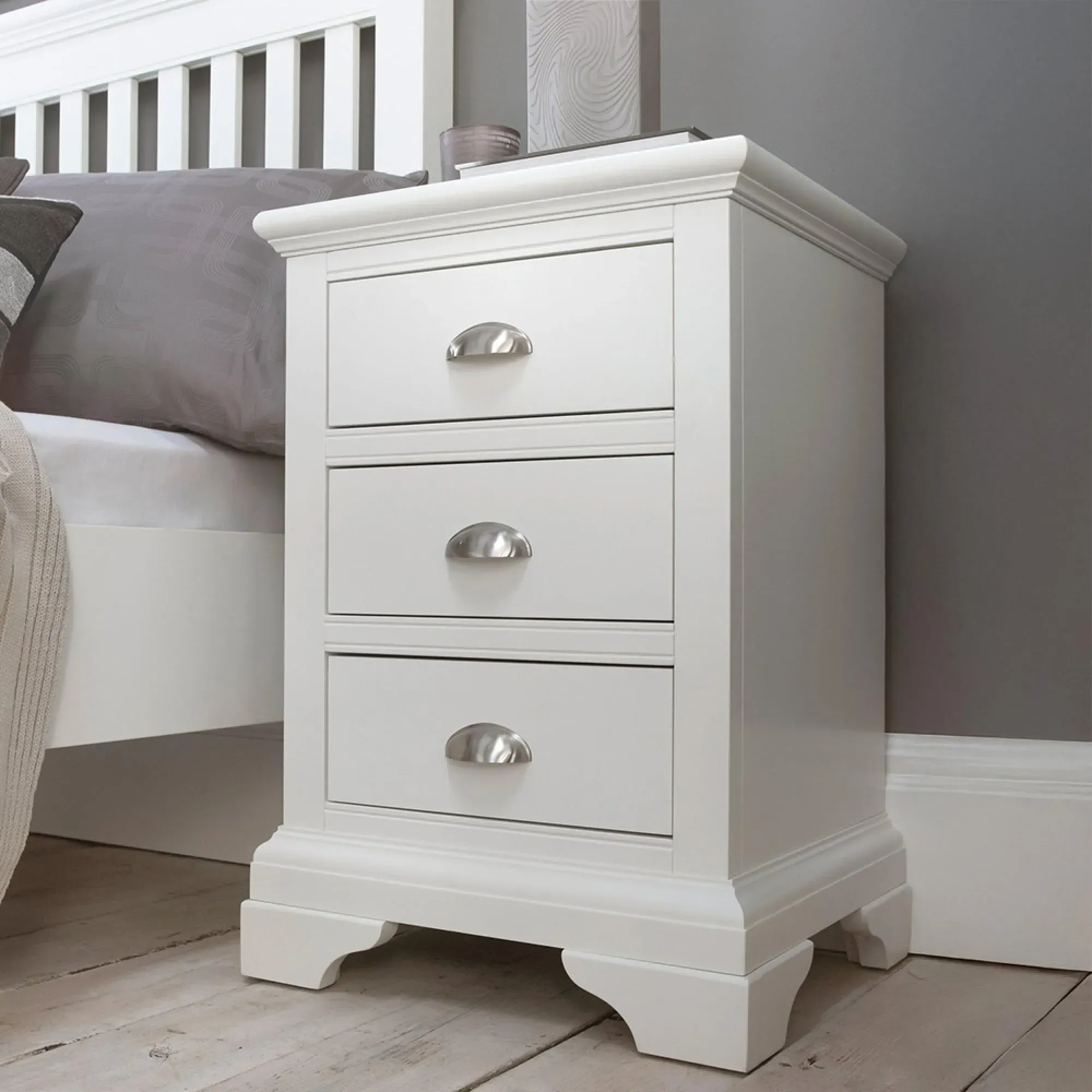 Hampstead White 3 Drawer Bedside Cabinet - White