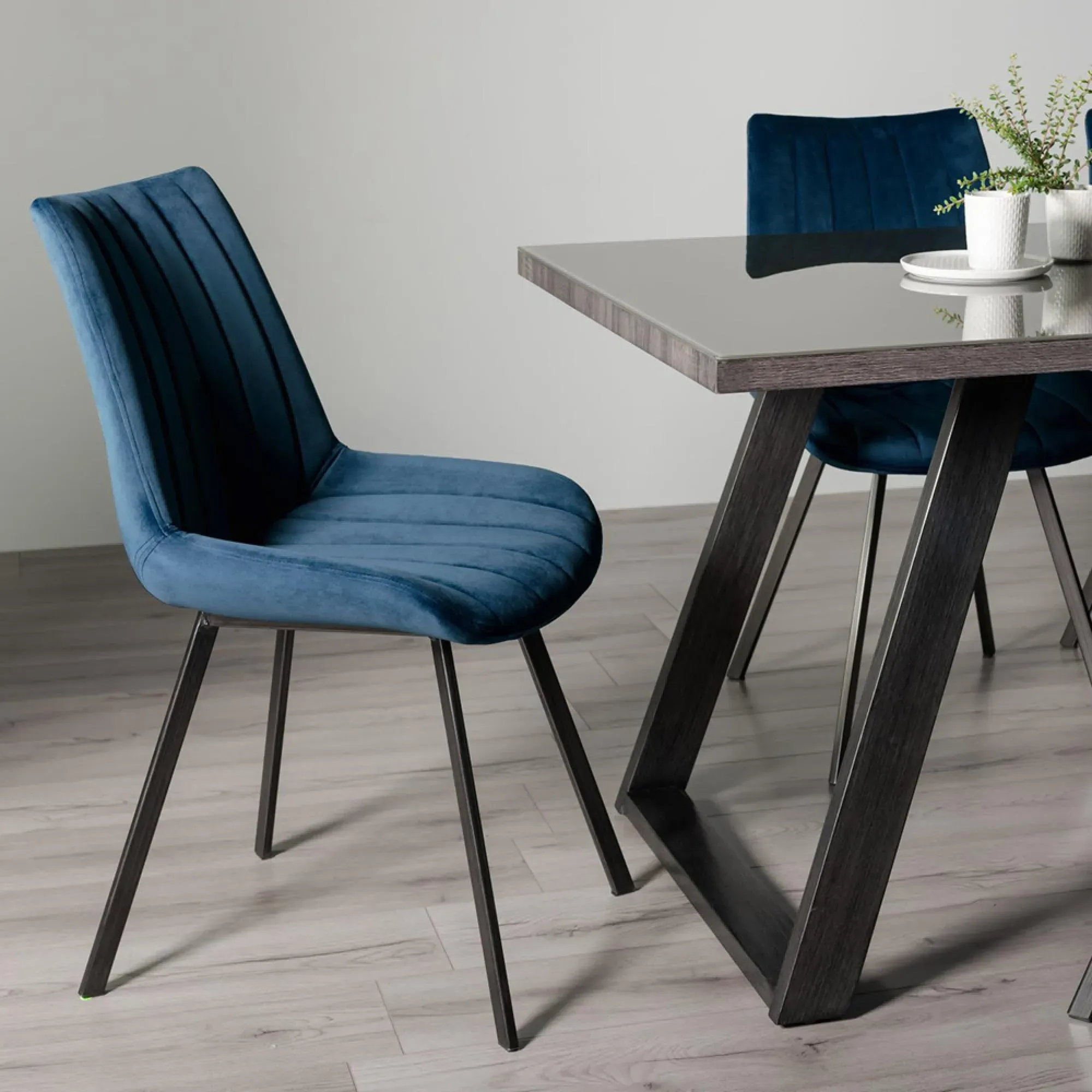 Hirst 6-Seater Dining Set with Fontana Chairs - Blue, Velvet