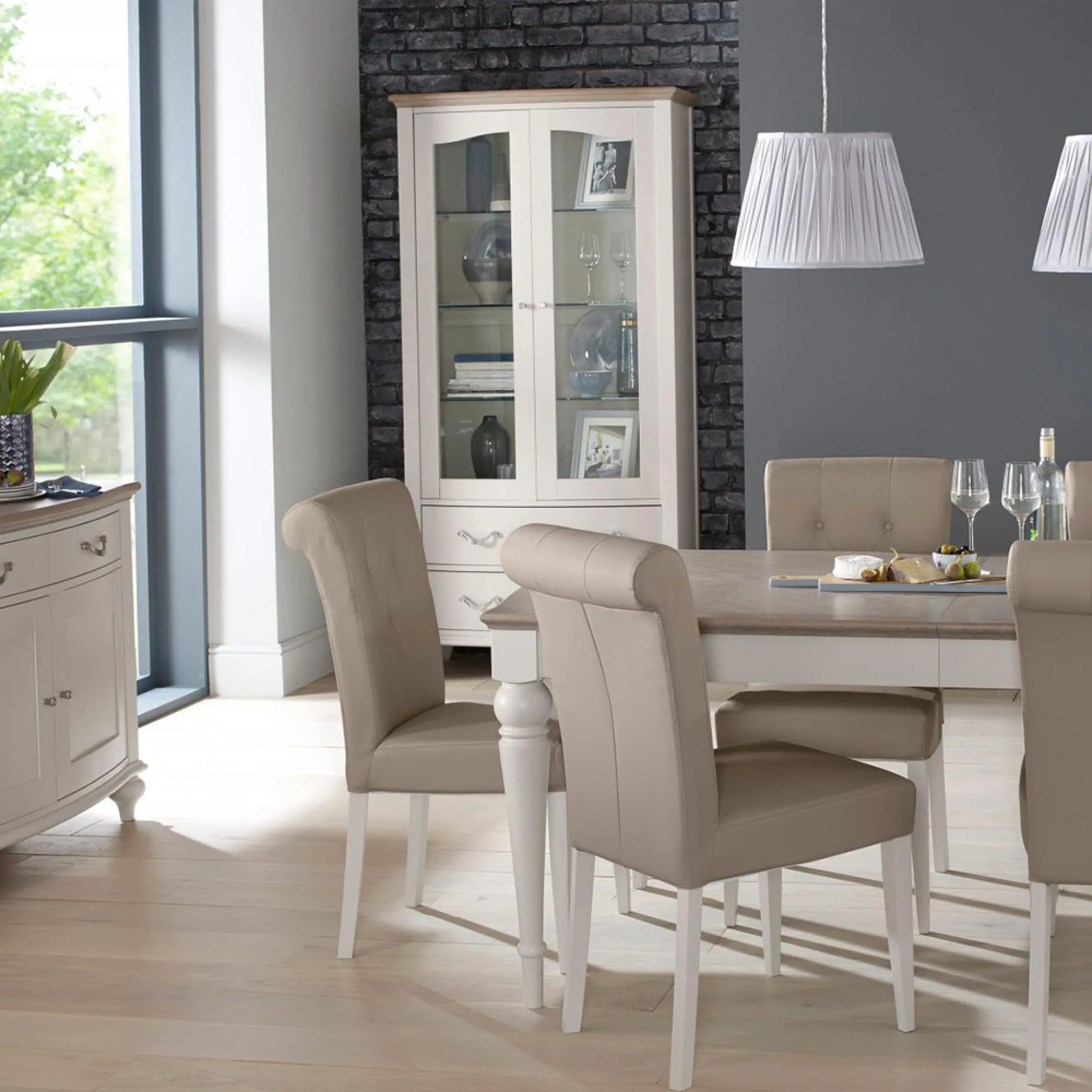 Montreux Display Unit with Storage - Grey, Oak