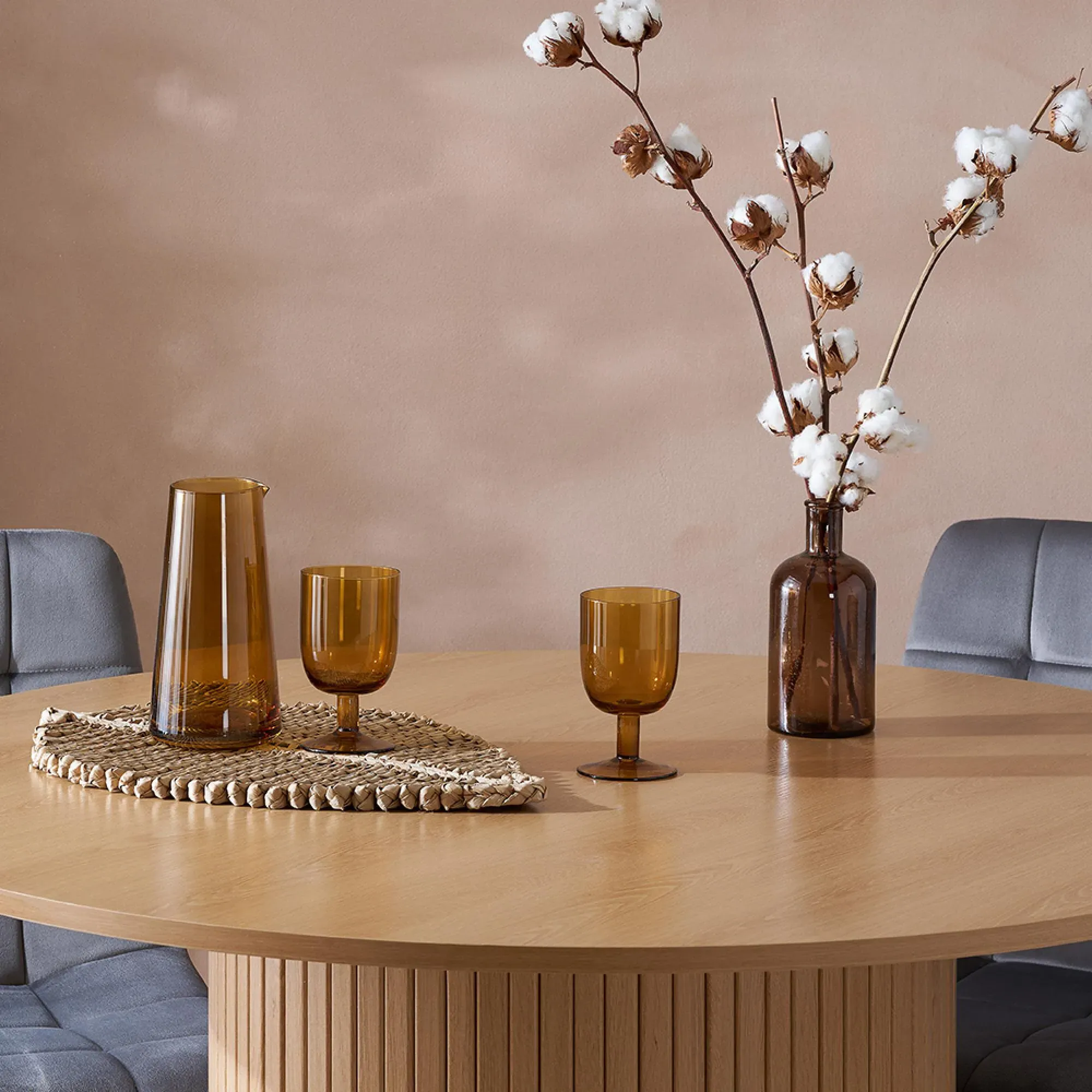 Axel 4 Seater Round Dining Table - Oak