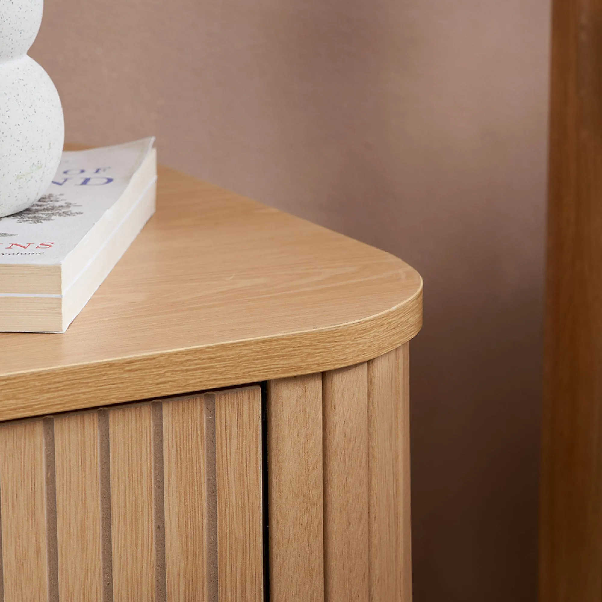 Axel Fluted 1 Drawer Curved Bedside Cabinet - Oak