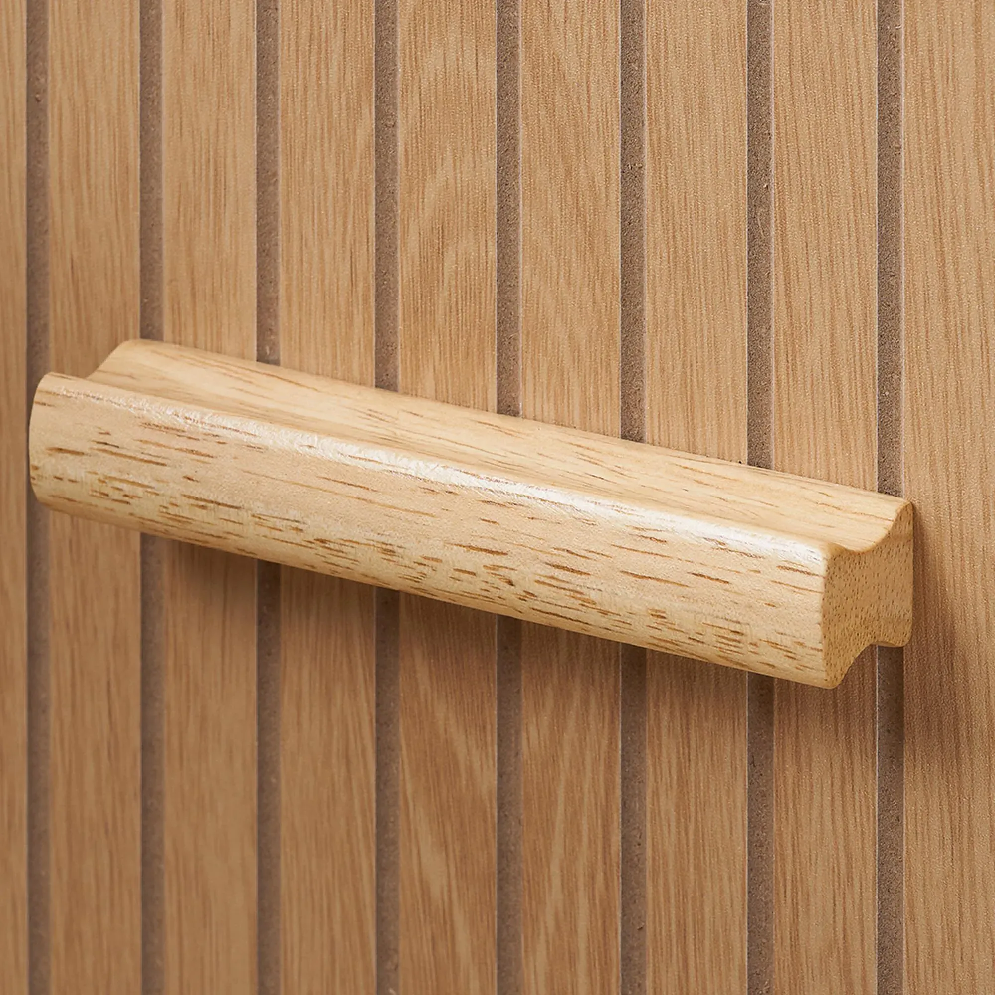 Axel Fluted 1 Drawer Curved Bedside Cabinet - Oak