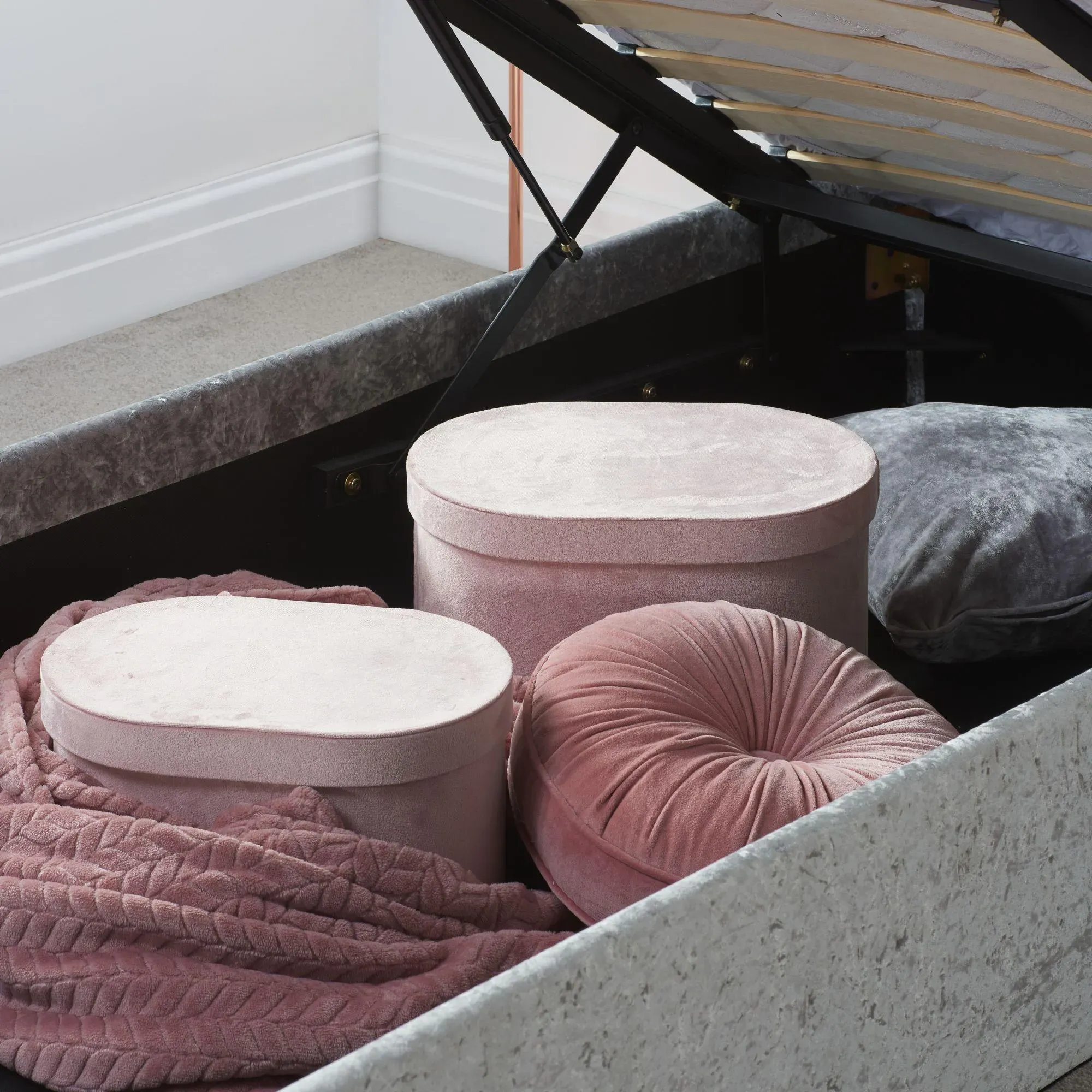 Berlin Ottoman Storage Bed - Steel, Crushed Velvet