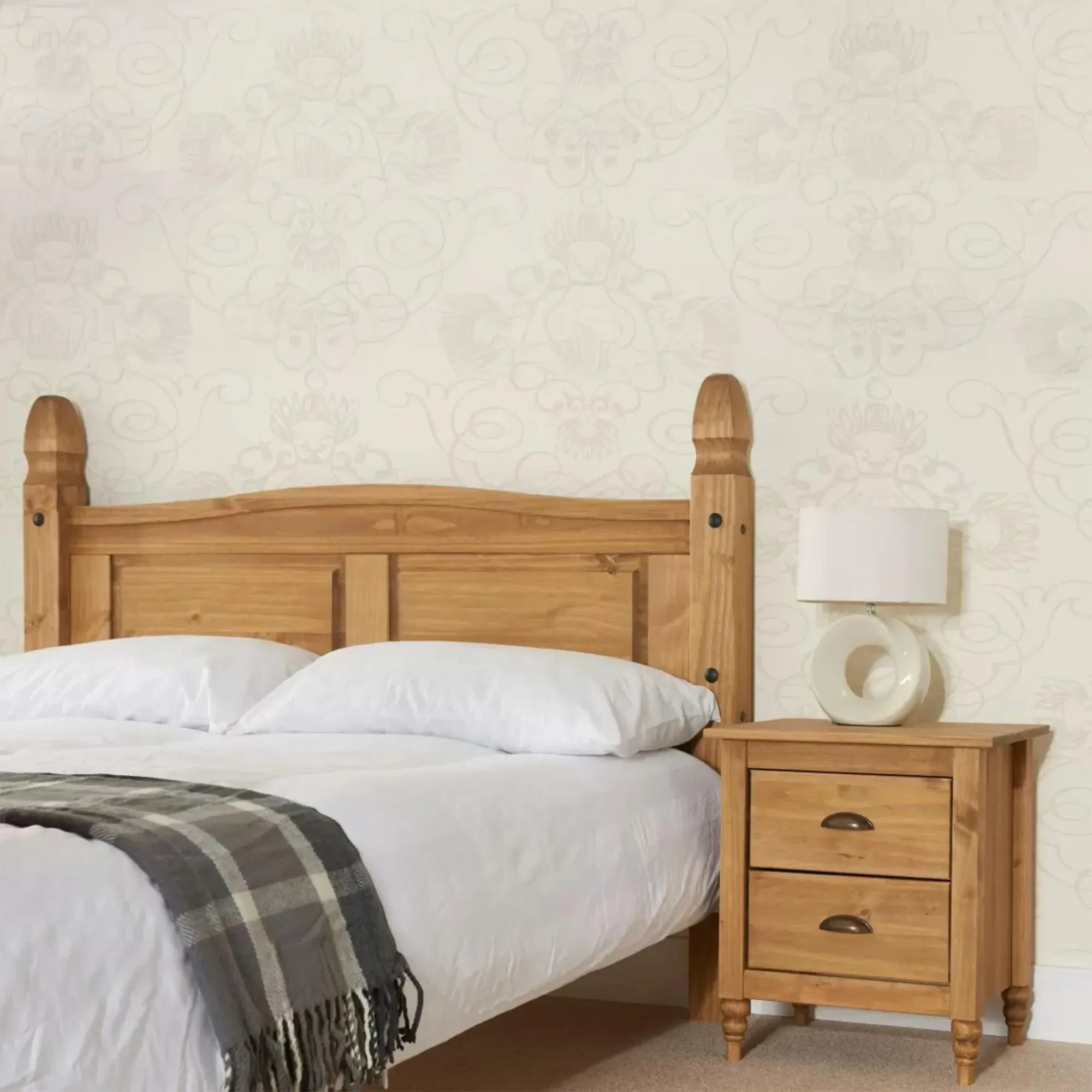 Corona Pine Low Foot End Bed - Waxed Pine