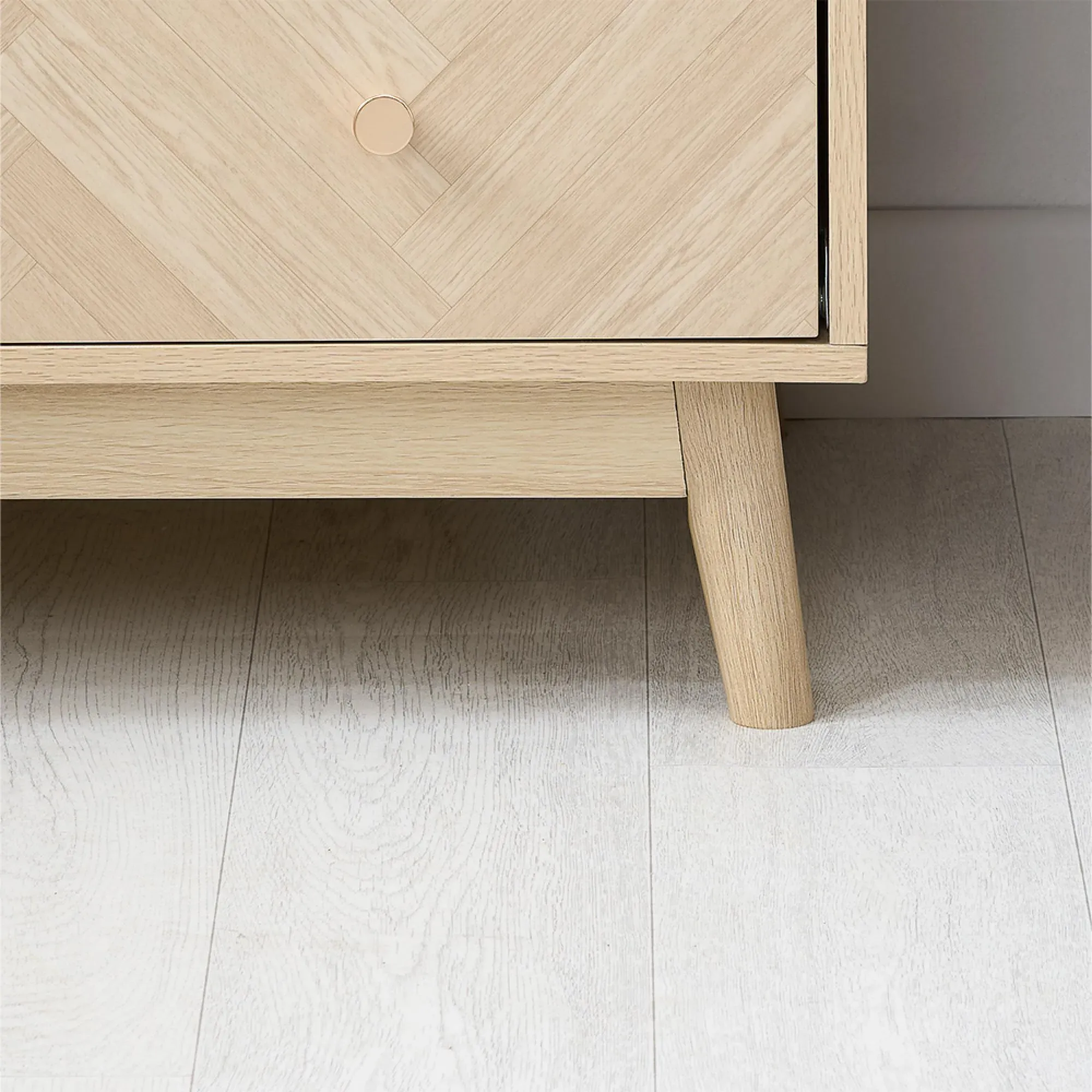 Herringford 3 Door Mirror Wardrobe - Oak