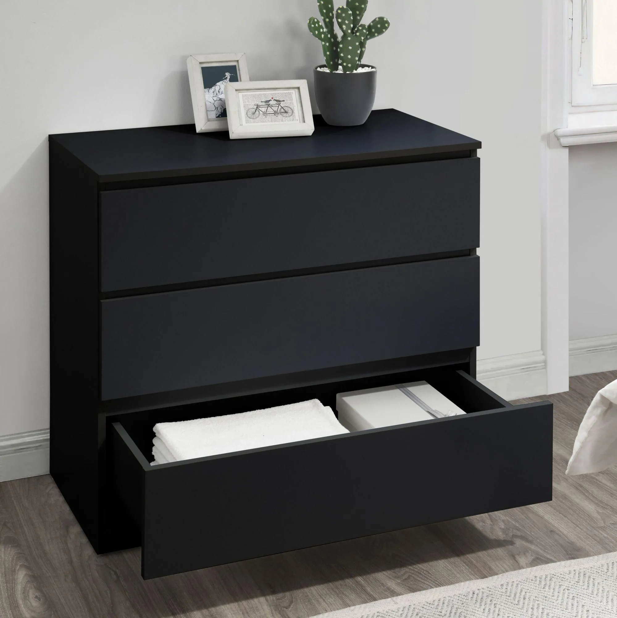 Oslo 3 Drawer Chest - Black