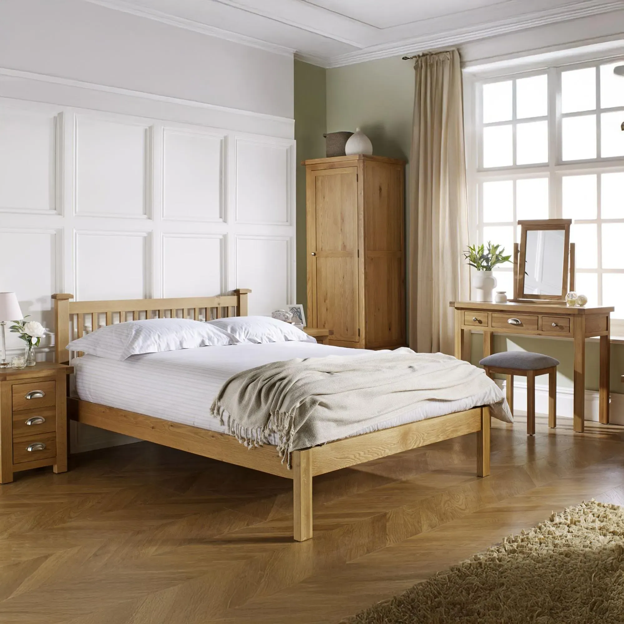 Woburn 3 Drawer Dressing Table - Rustic, Oak