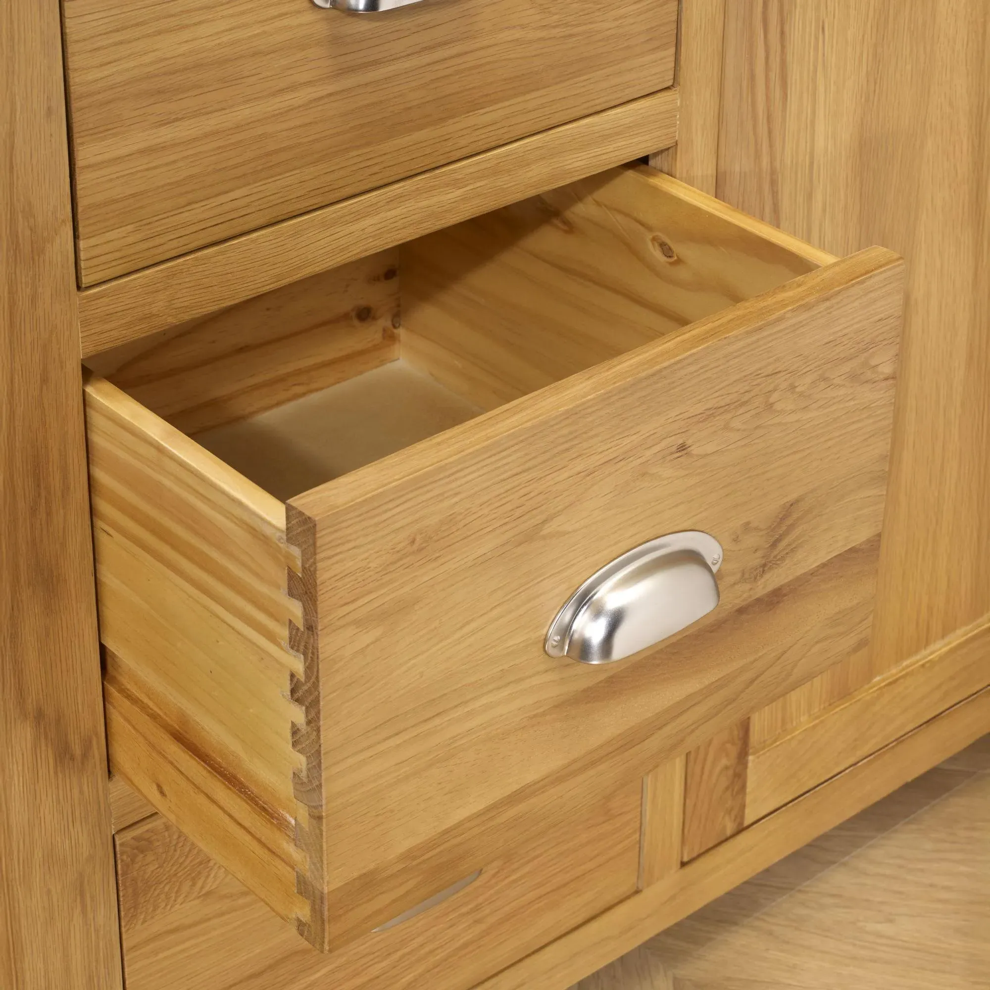 Woburn Short Wardrobe - Rustic, Oak