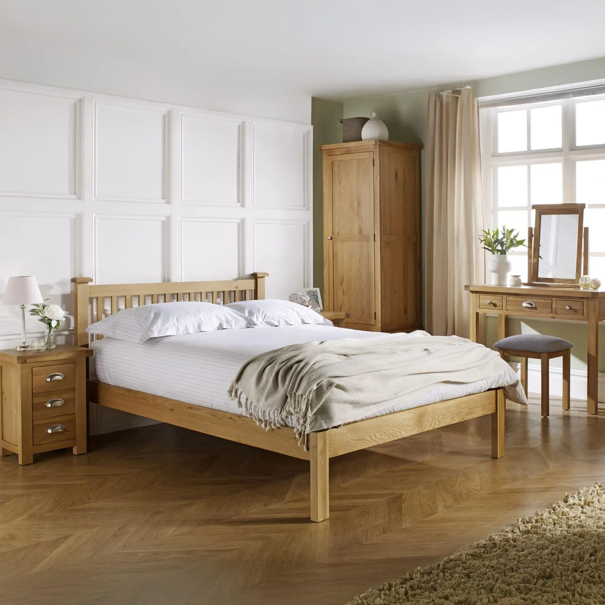 Woburn Tall Bedside Cabinet - Rustic, Oak