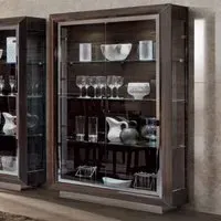 Modum Elite 2 Door Vitrine - Patrician Walnut