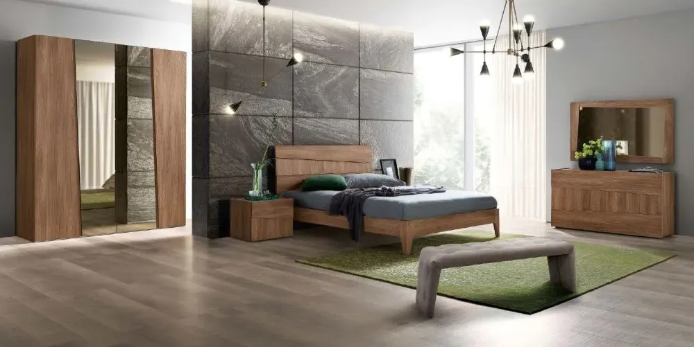 Modum Storm Italian Upholstered Bedroom Bench