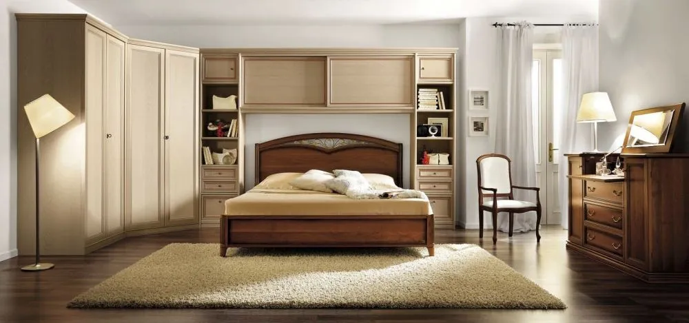 Nostalgia Armchair - Walnut