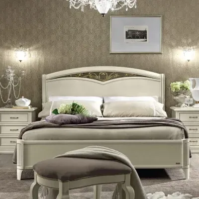 Nostalgia Bianco Antico Queen Size Bed Frame - White