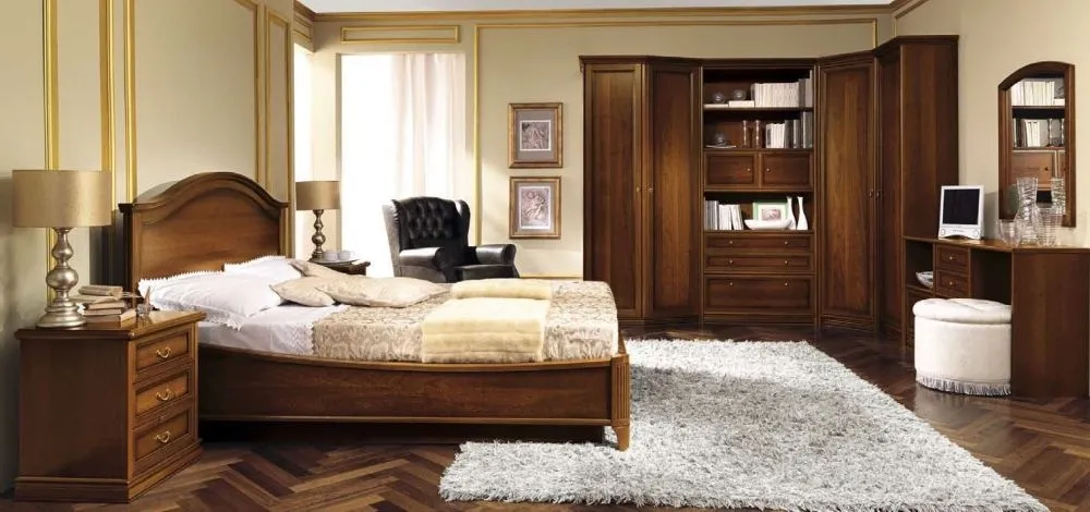 Nostalgia Gendarme Queen Size Bed - Walnut