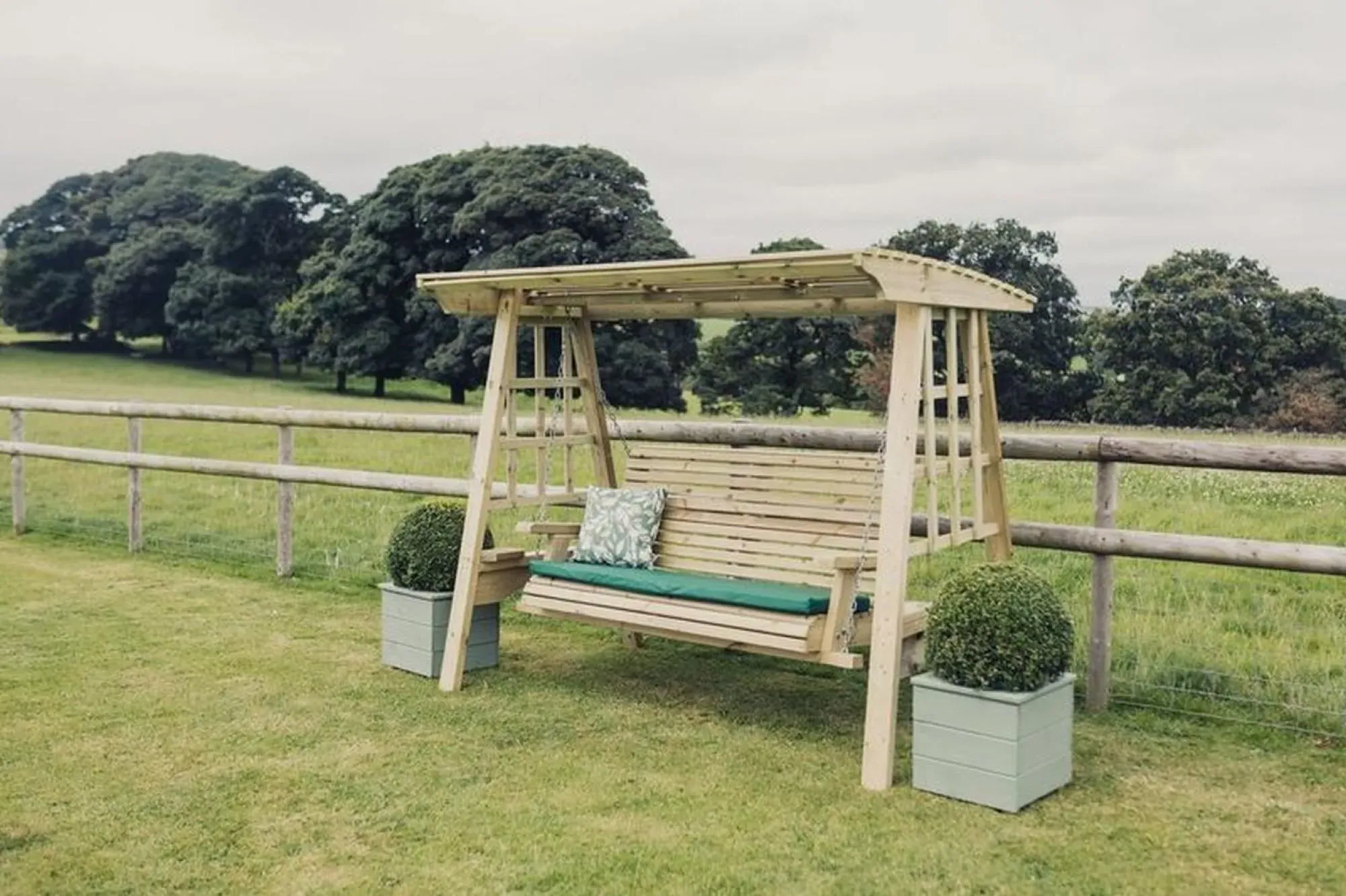 Antoinette 3-Seater Garden Swing - Ivory, Redwood