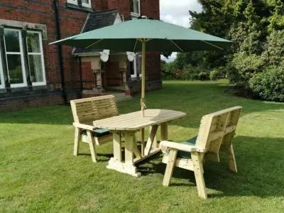 Churnet Valley Ergo 4-Seater Garden Set - Redwood image