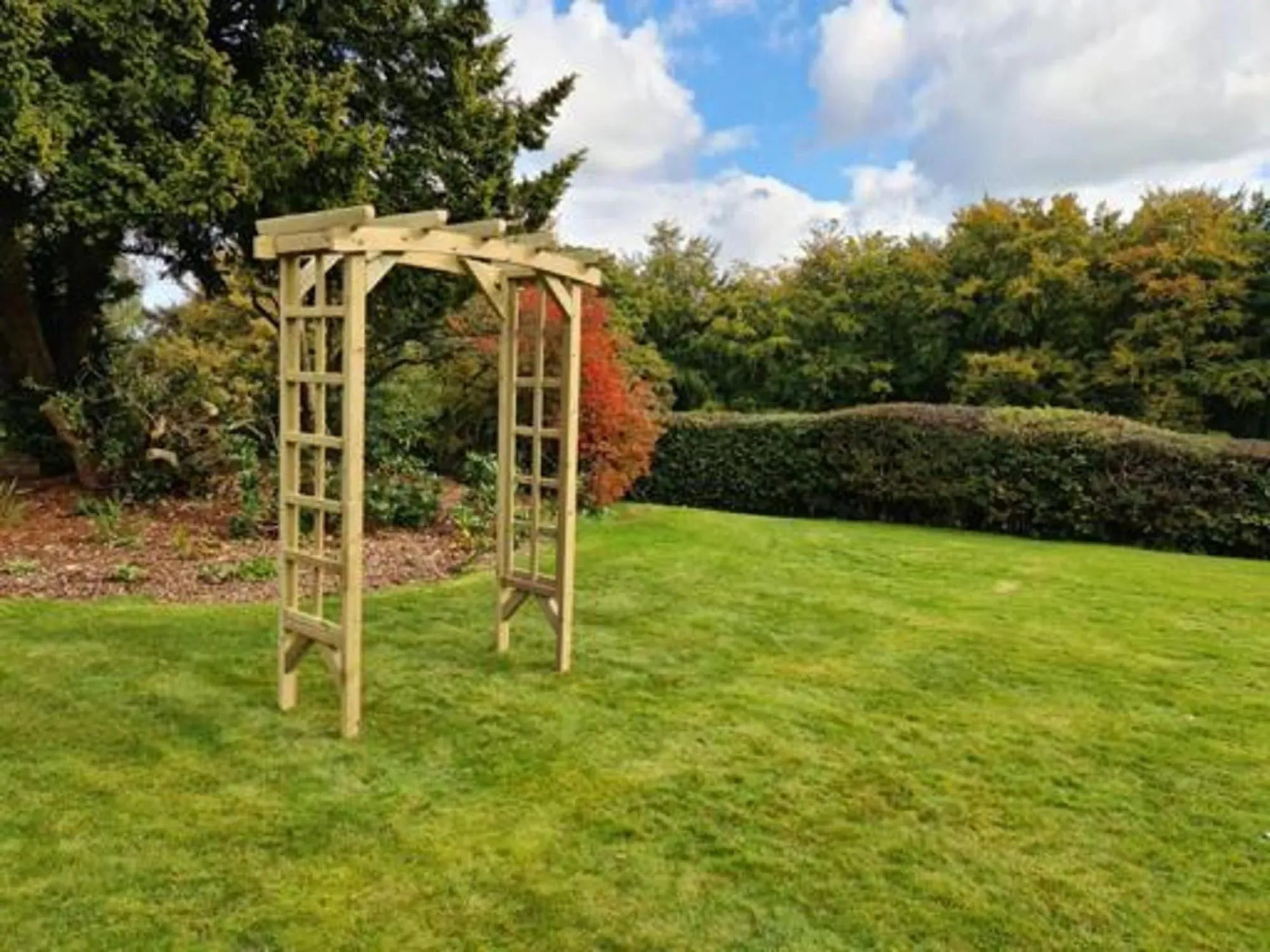 Ivy Wood 3ft Garden Arch - Ivory