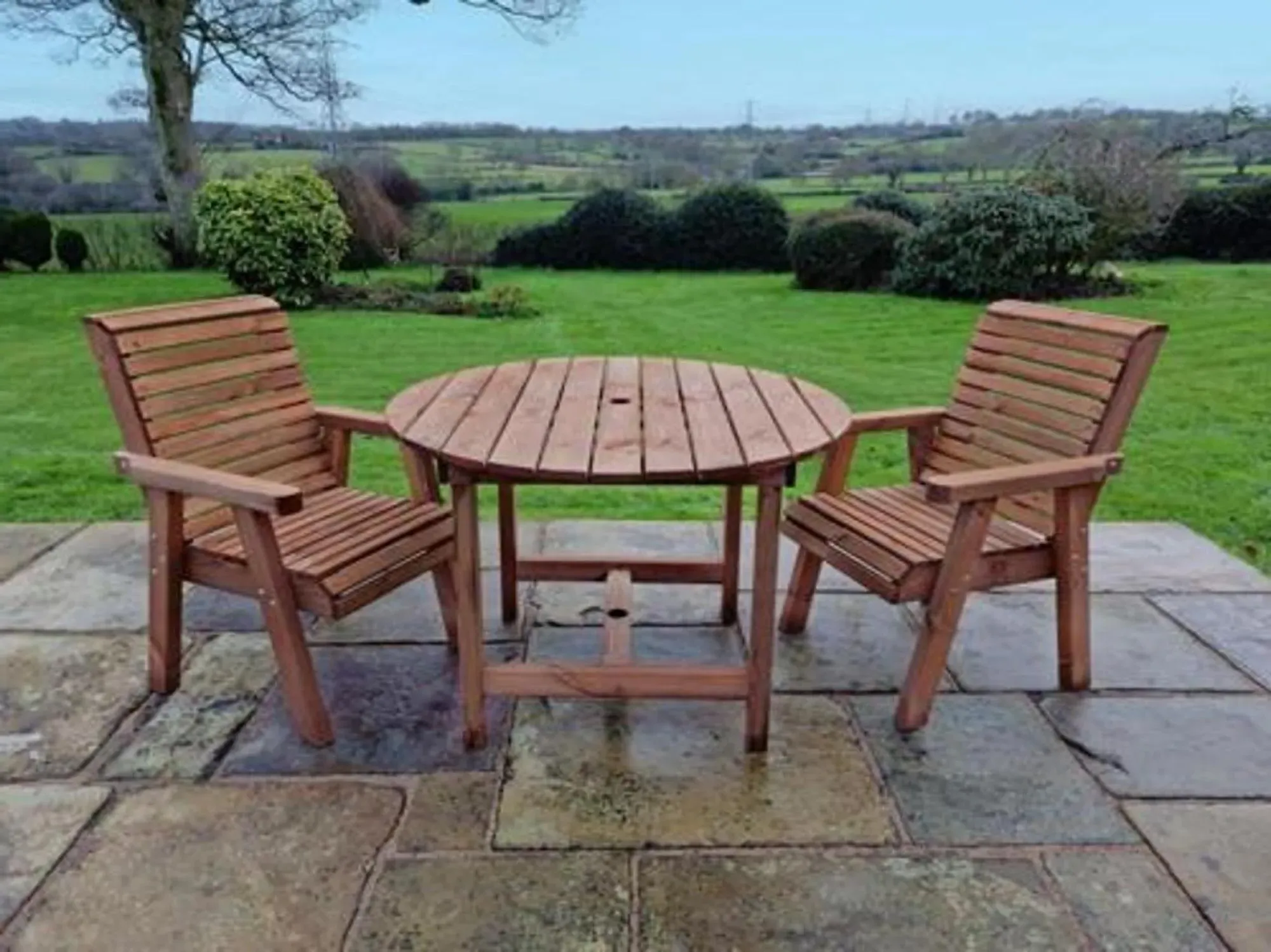 Redwood 2-Seater Round Garden Dining Set - Brown