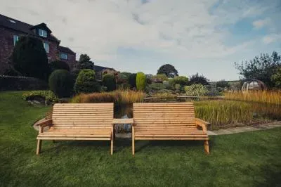 Redwood 3-Seater Garden Bench Set - Brown