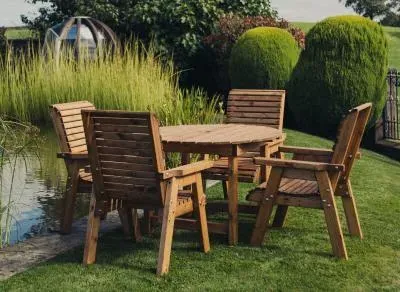 Redwood 4-Seater Round Garden Dining Set - Brown
