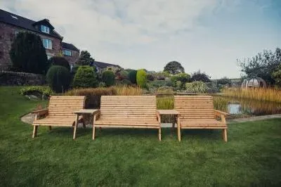 Redwood 7-Seater Garden Bench Set - Brown