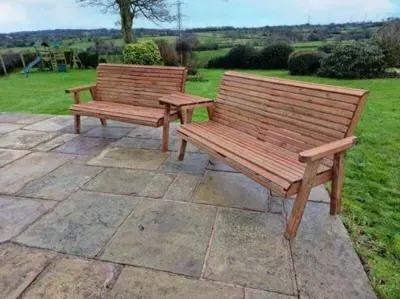 Redwood Angled 3-Seater Garden Bench Set - Brown