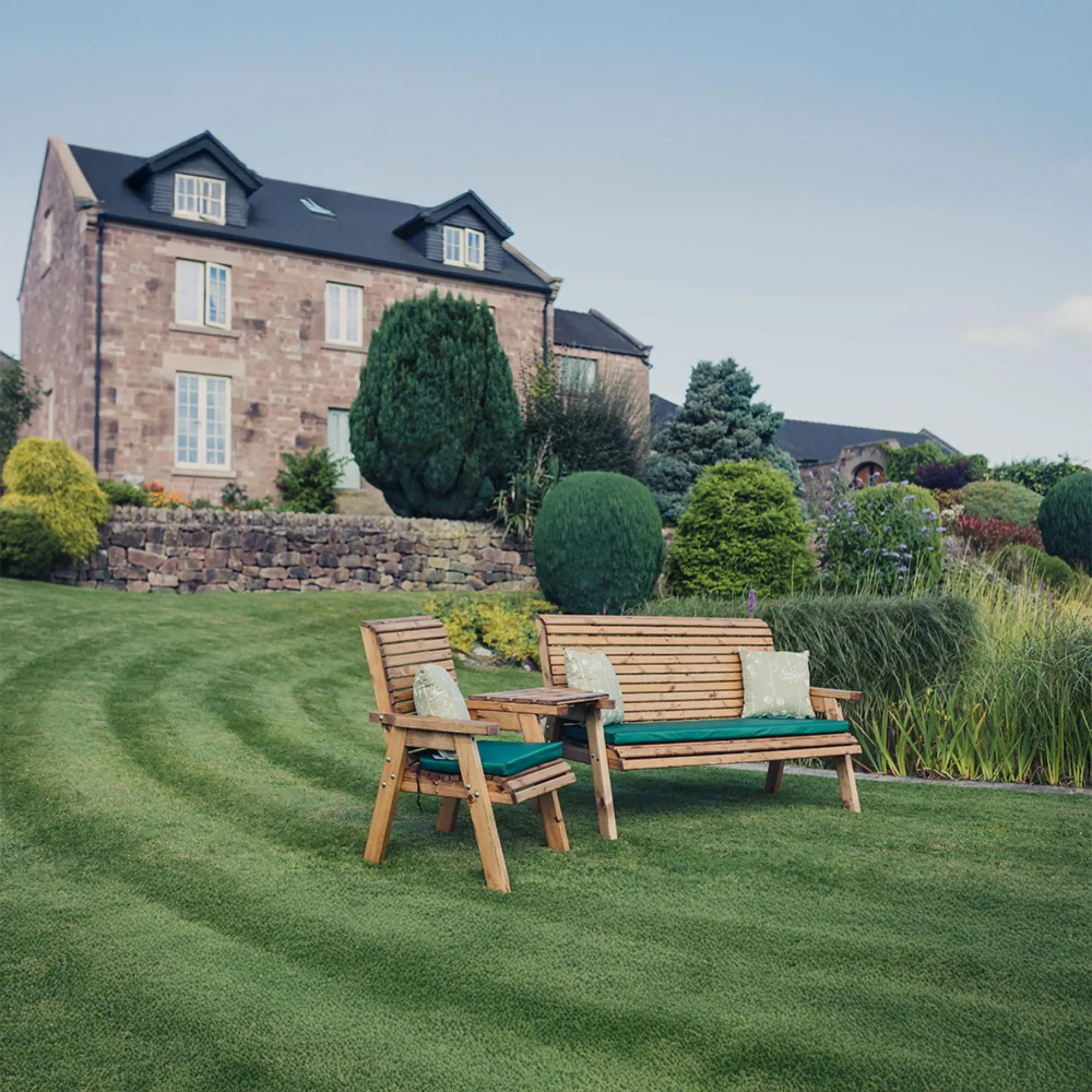 Redwood Angled 3-Seater Garden Bench Set - Brown
