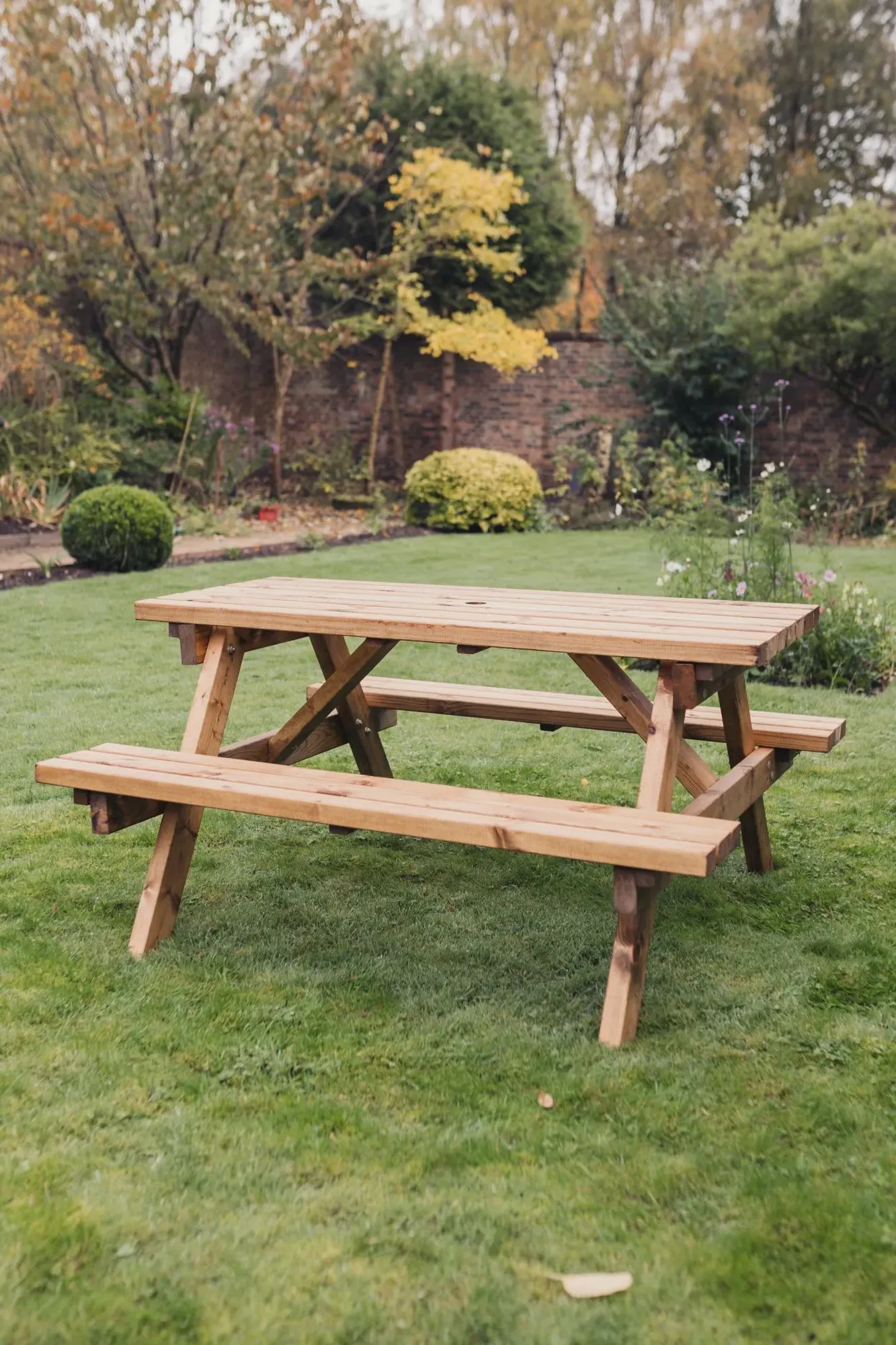 Redwood Garden Picnic Table - 150cm