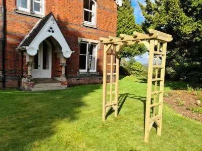 Rose Wood 3ft Garden Arch - Ivory image