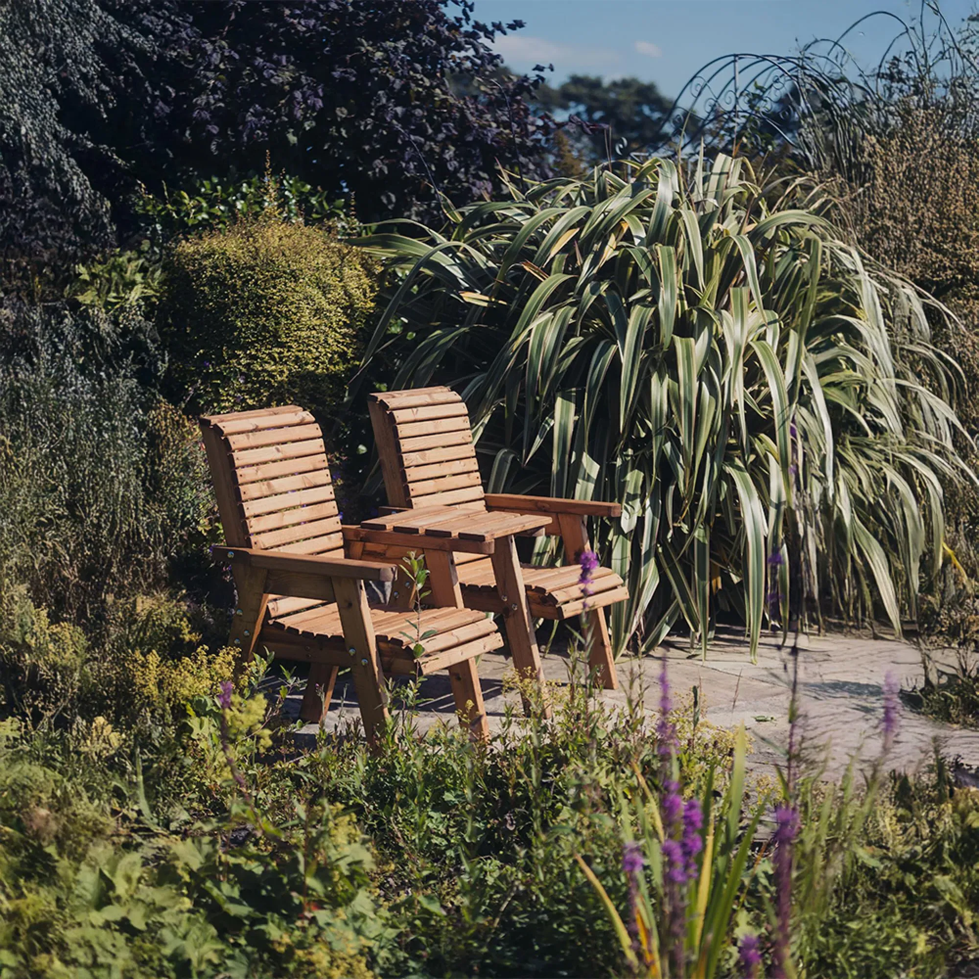 Square Garden Love Seat - Brown, Redwood