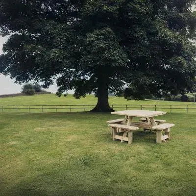 Westwood Square Picnic Table Set with 4 Benches - Ivory