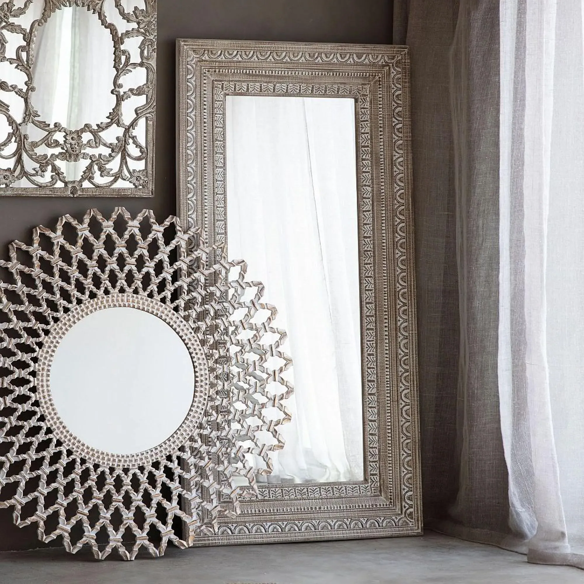 Agara Rectangular Mirror - Natural