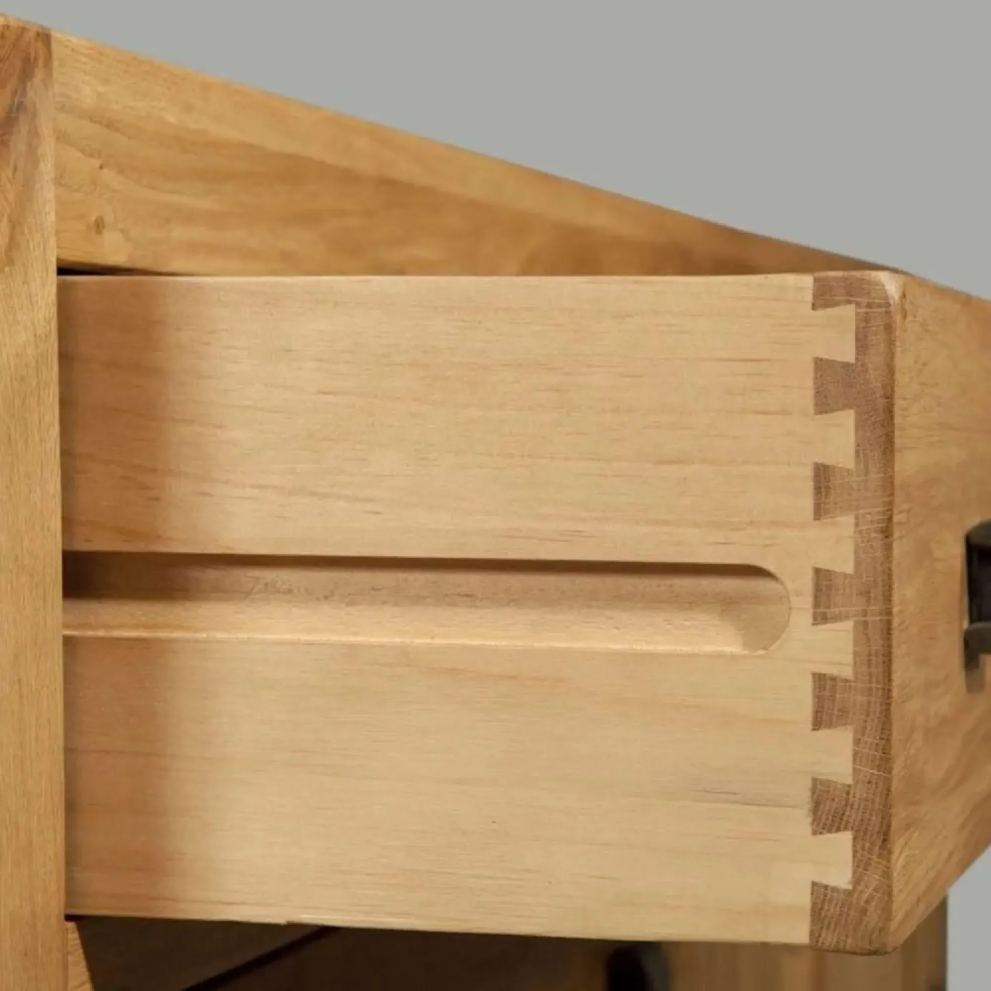 Curve Oak 3 Drawer Bedside Cabinet - Wax