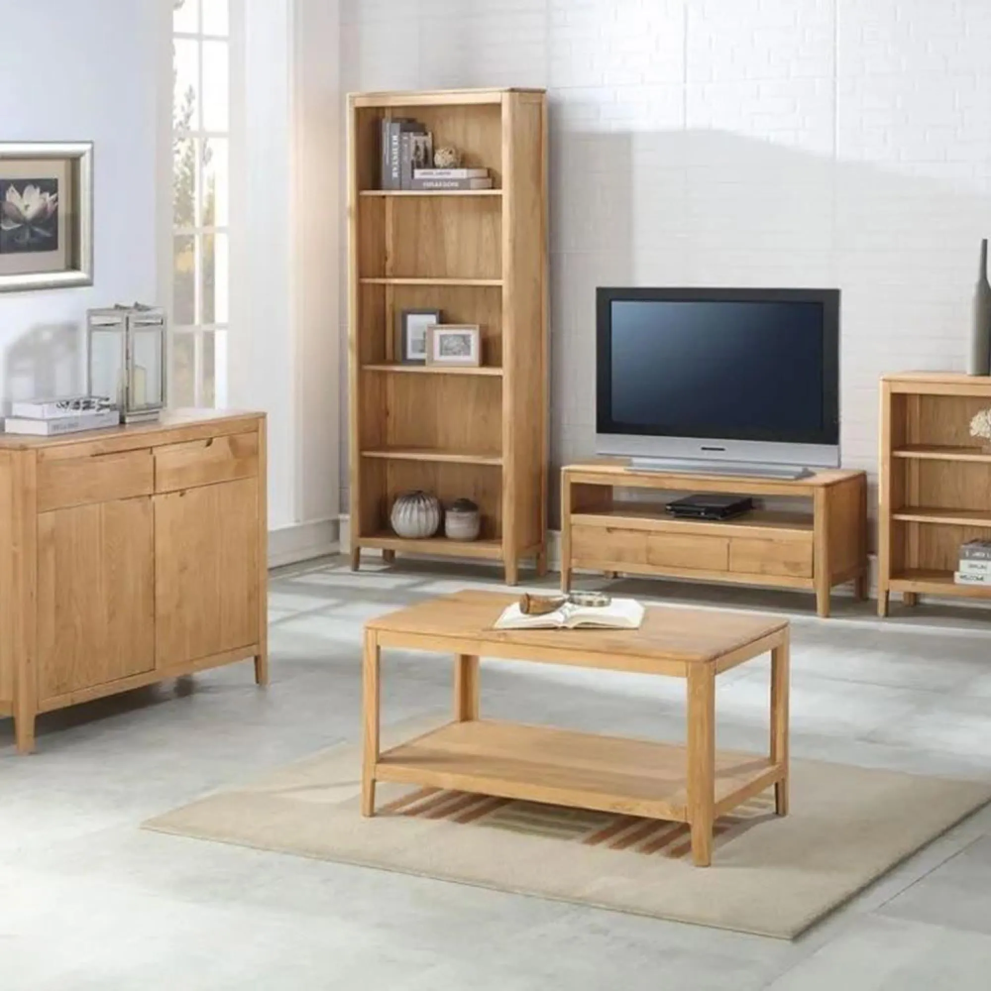 Dunmore 2 Door Small Sideboard - Oak