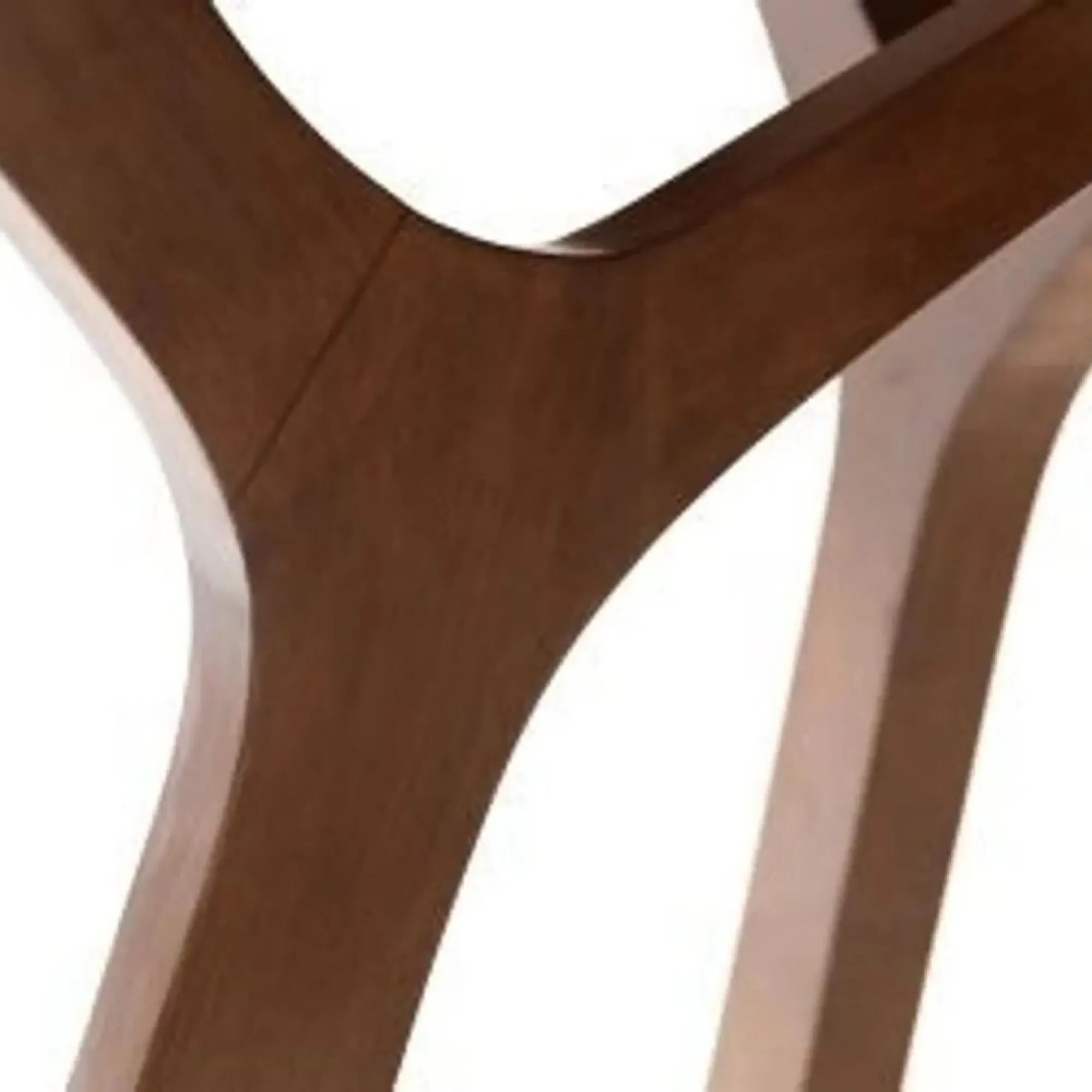 Huxley 4 Seater Round Dining Table - Walnut