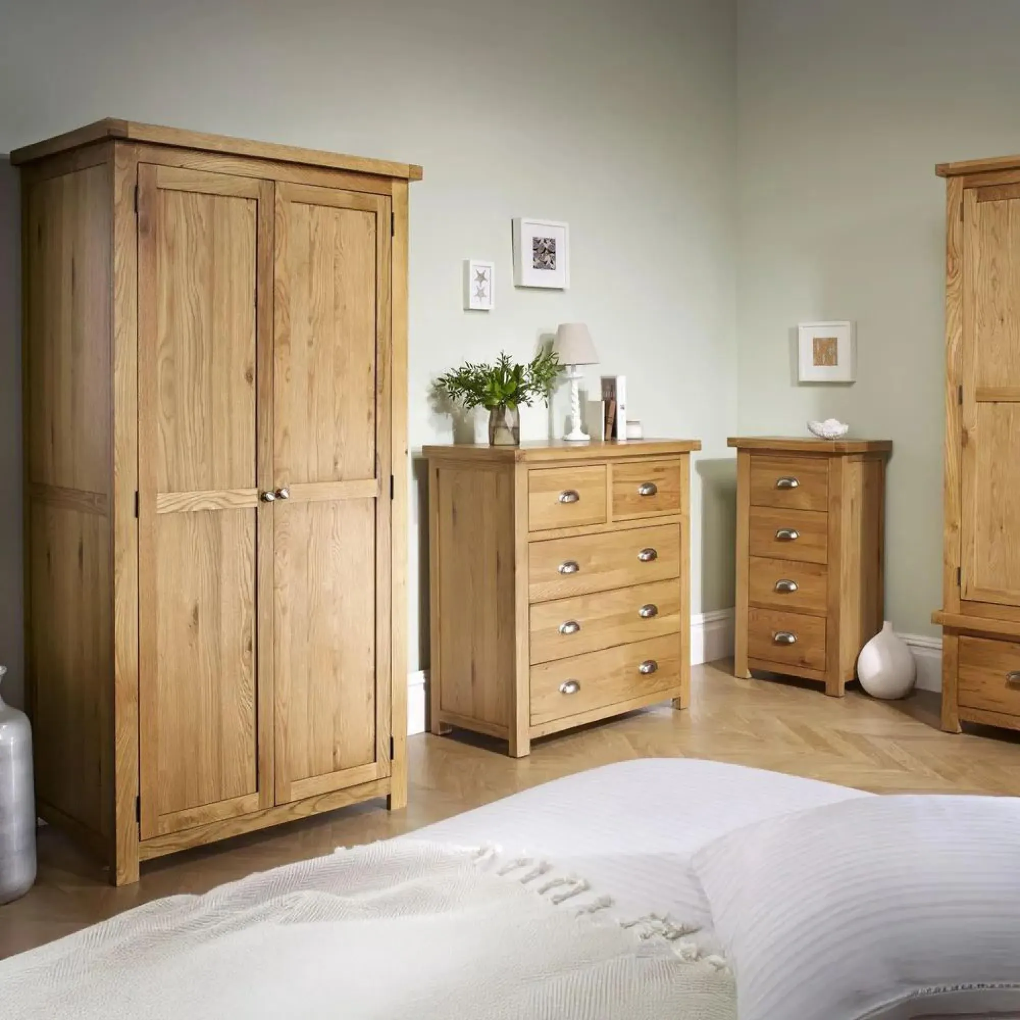 Woburn 3+2 Drawer Chest - Rustic, Oak