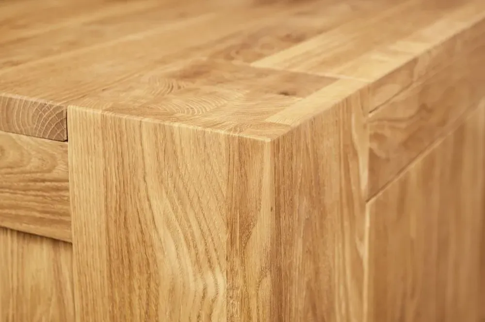 Massive Oak 6-8 Seater Extendable Dining Table - Oak