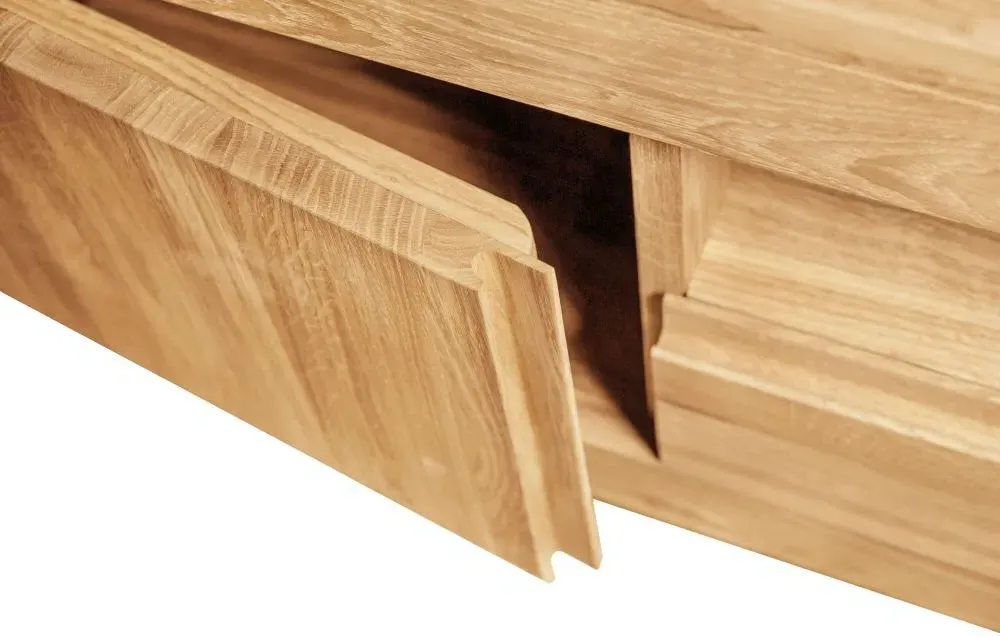 Massive Oak Large TV Unit