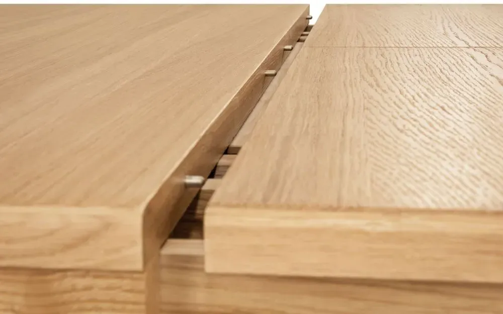 Sorento Oak Round 4 Seater Extendable Dining Table