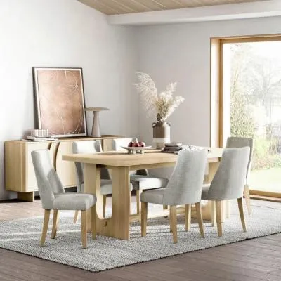 Cara Oak 6-8 Seater Extendable Dining Table image